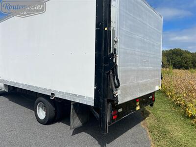 2001 Ford E-Series Van E-350 16' Box   - Photo 28 - Mount Joy, PA 17552