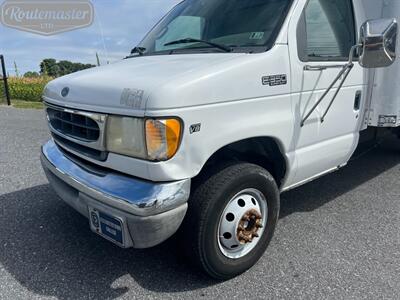 2001 Ford E-Series Van E-350 16' Box   - Photo 22 - Mount Joy, PA 17552