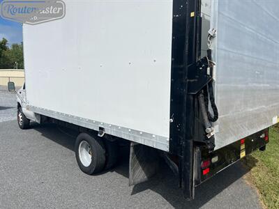 2001 Ford E-Series Van E-350 16' Box   - Photo 30 - Mount Joy, PA 17552