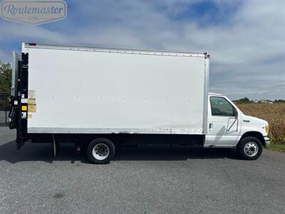 2001 Ford E-Series Van E-350 16' Box   - Photo 6 - Mount Joy, PA 17552