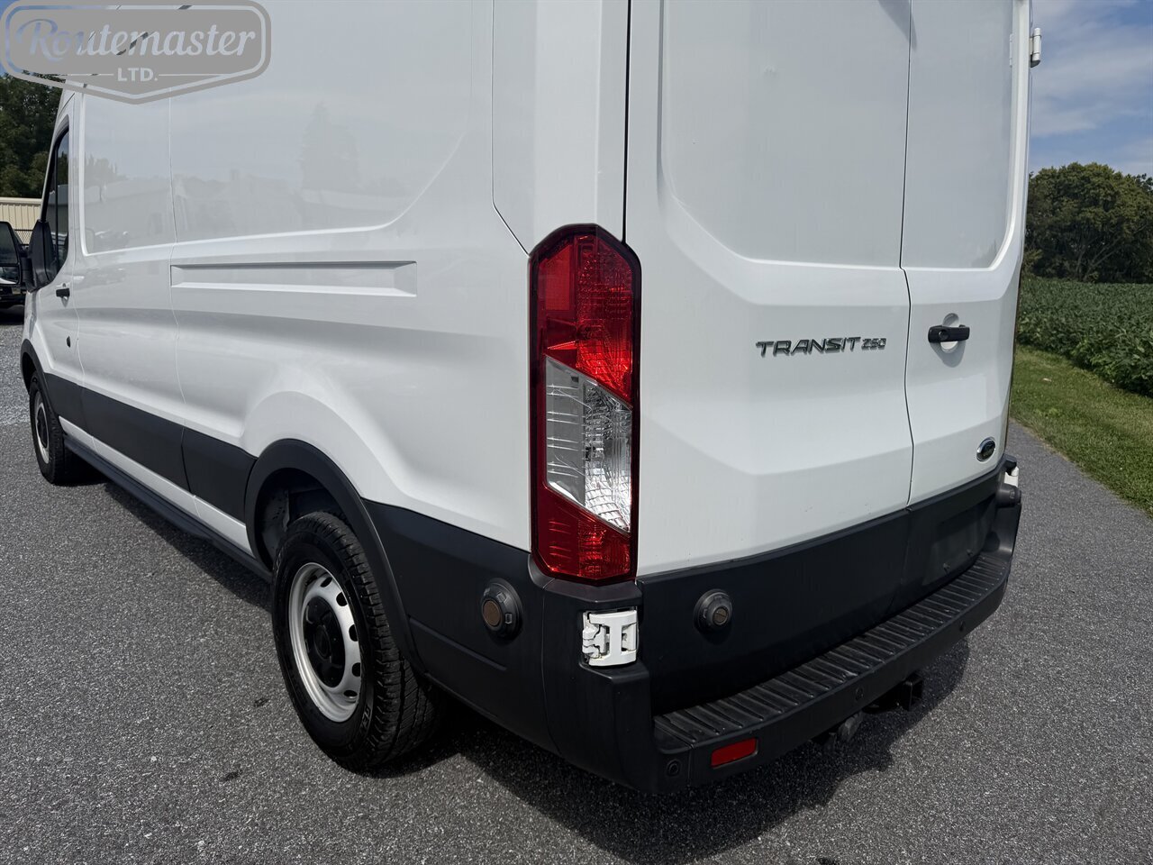 2019 Ford Transit 250 148 " Cargo - Photo 10 - Mount Joy, PA 17552