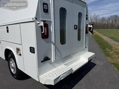 2019 Ford E-Series Van E-350 10' KUV   - Photo 14 - Mount Joy, PA 17552