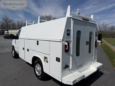 2019 Ford E-Series Van E-350 10' KUV   - Photo 13 - Mount Joy, PA 17552