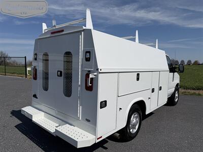 2019 Ford E-Series Van E-350 10' KUV   - Photo 30 - Mount Joy, PA 17552