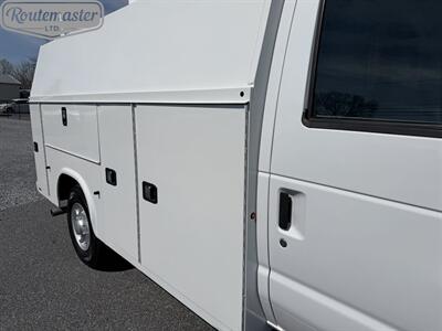 2019 Ford E-Series Van E-350 10' KUV   - Photo 28 - Mount Joy, PA 17552