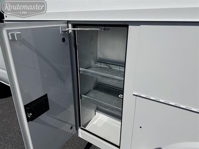 2019 Ford E-Series Van E-350 10' KUV   - Photo 18 - Mount Joy, PA 17552