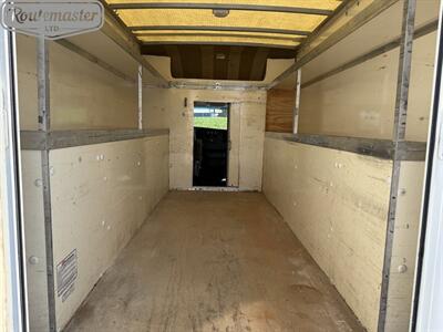 2012 GMC Savana 3500 10' Utility   - Photo 15 - Mount Joy, PA 17552