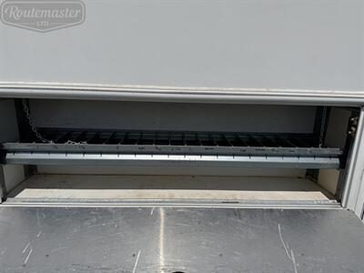 2012 GMC Savana 3500 10' Utility   - Photo 12 - Mount Joy, PA 17552