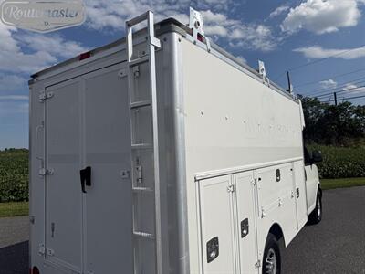 2014 Chevrolet Express 3500 12' Utility   - Photo 31 - Mount Joy, PA 17552