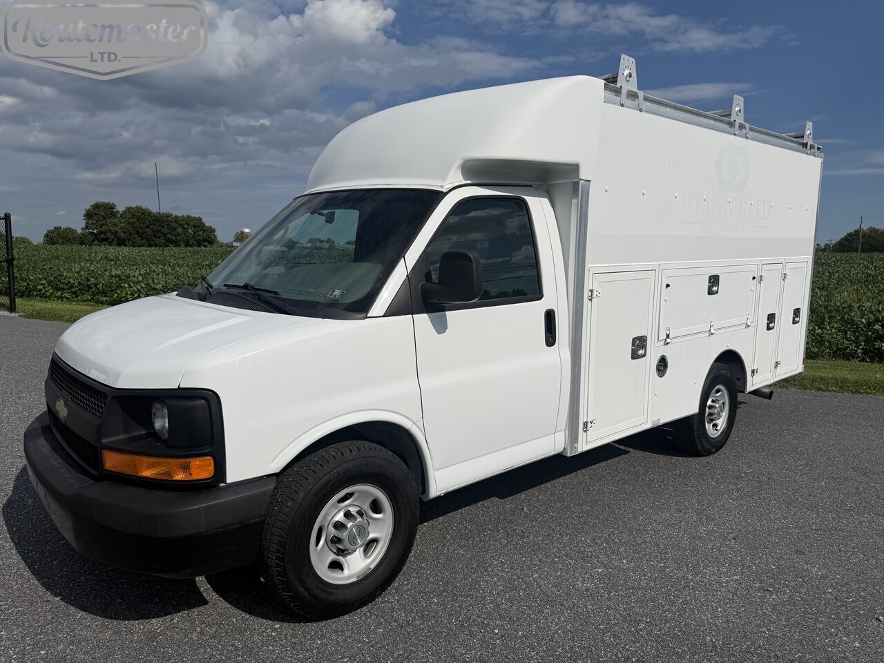 2014 Chevrolet Express 3500 12' Utility   - Photo 1 - Mount Joy, PA 17552