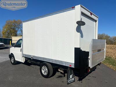 2017 Chevrolet Express 3500 12' Box   - Photo 4 - Mount Joy, PA 17552