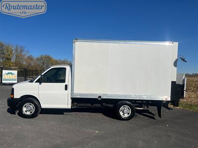 2017 Chevrolet Express 3500 12' Box   - Photo 3 - Mount Joy, PA 17552