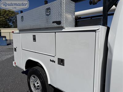 2020 Chevrolet Silverado 2500 8' Open Utility - Photo 3 - Mount Joy, PA 17552