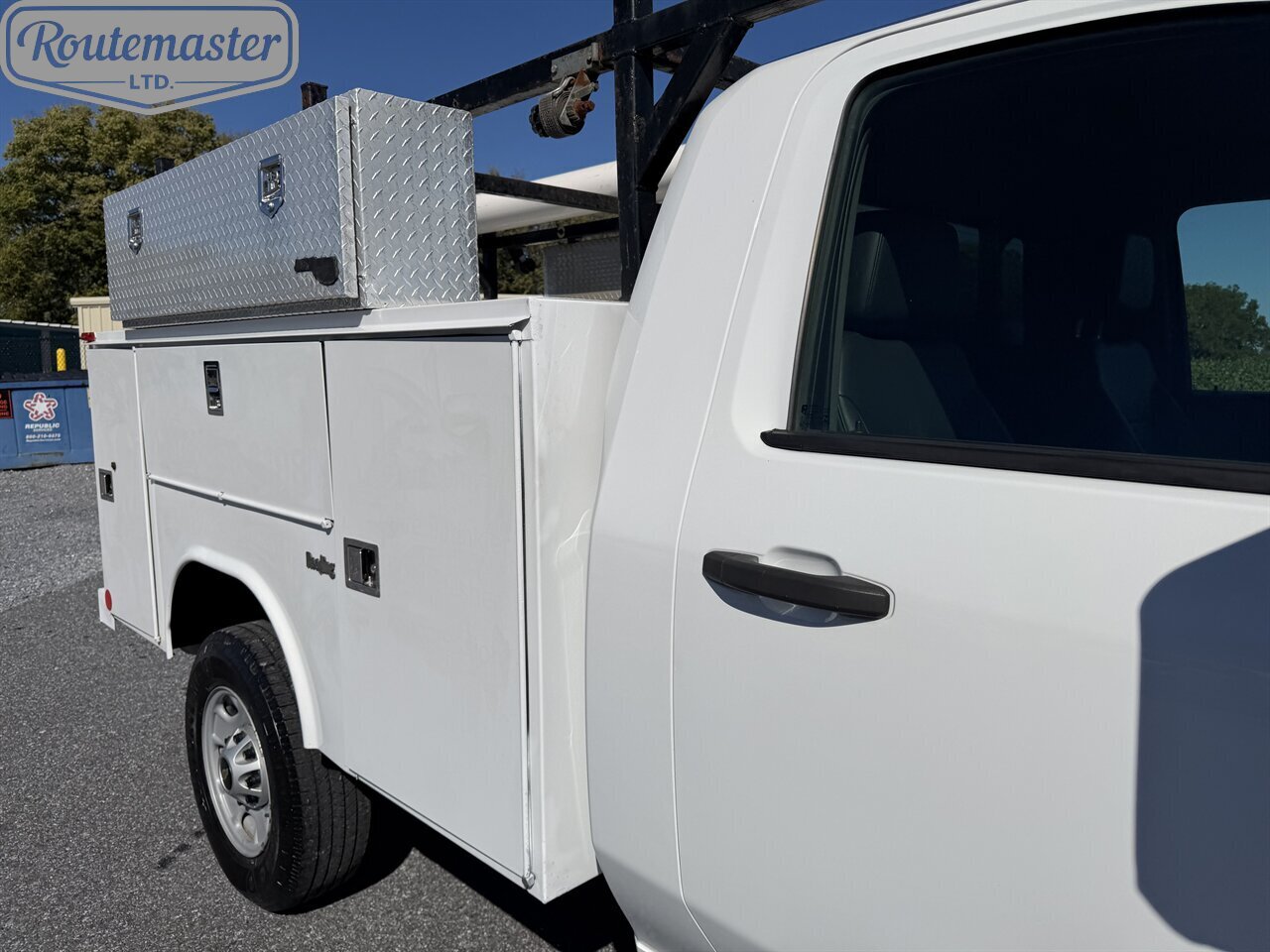 2020 Chevrolet Silverado 2500 8' Open Utility - Photo 2 - Mount Joy, PA 17552