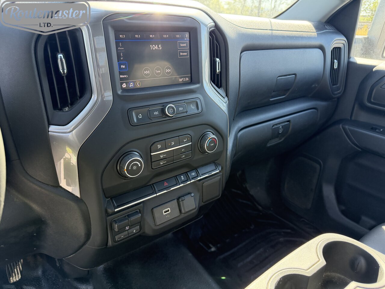 2020 Chevrolet Silverado 2500 8' Open Utility - Photo 33 - Mount Joy, PA 17552