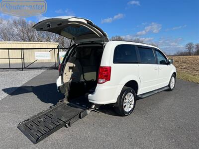 2015 Dodge Grand Caravan Handicap   - Photo 7 - Mount Joy, PA 17552