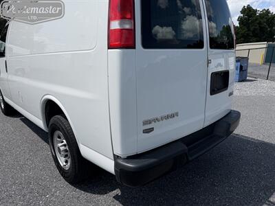 2019 GMC Savana 3500 Cargo   - Photo 9 - Mount Joy, PA 17552