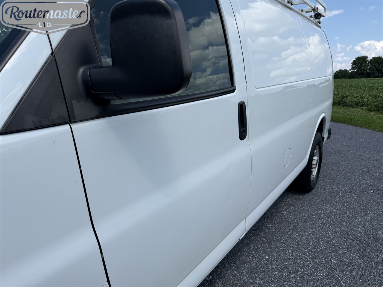 2019 GMC Savana 3500 Cargo - Photo 5 - Mount Joy, PA 17552