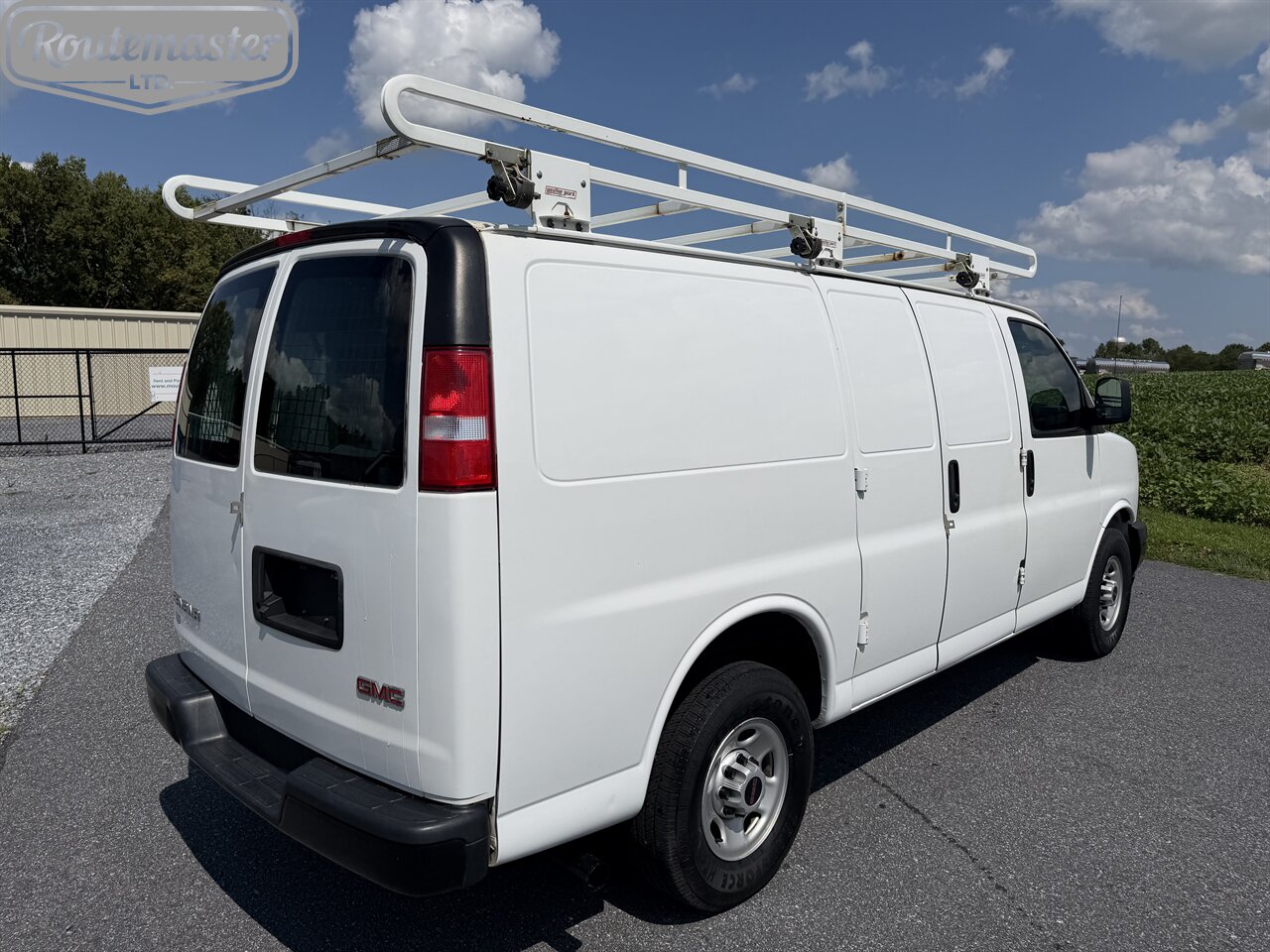 2019 GMC Savana 3500 Cargo - Photo 27 - Mount Joy, PA 17552