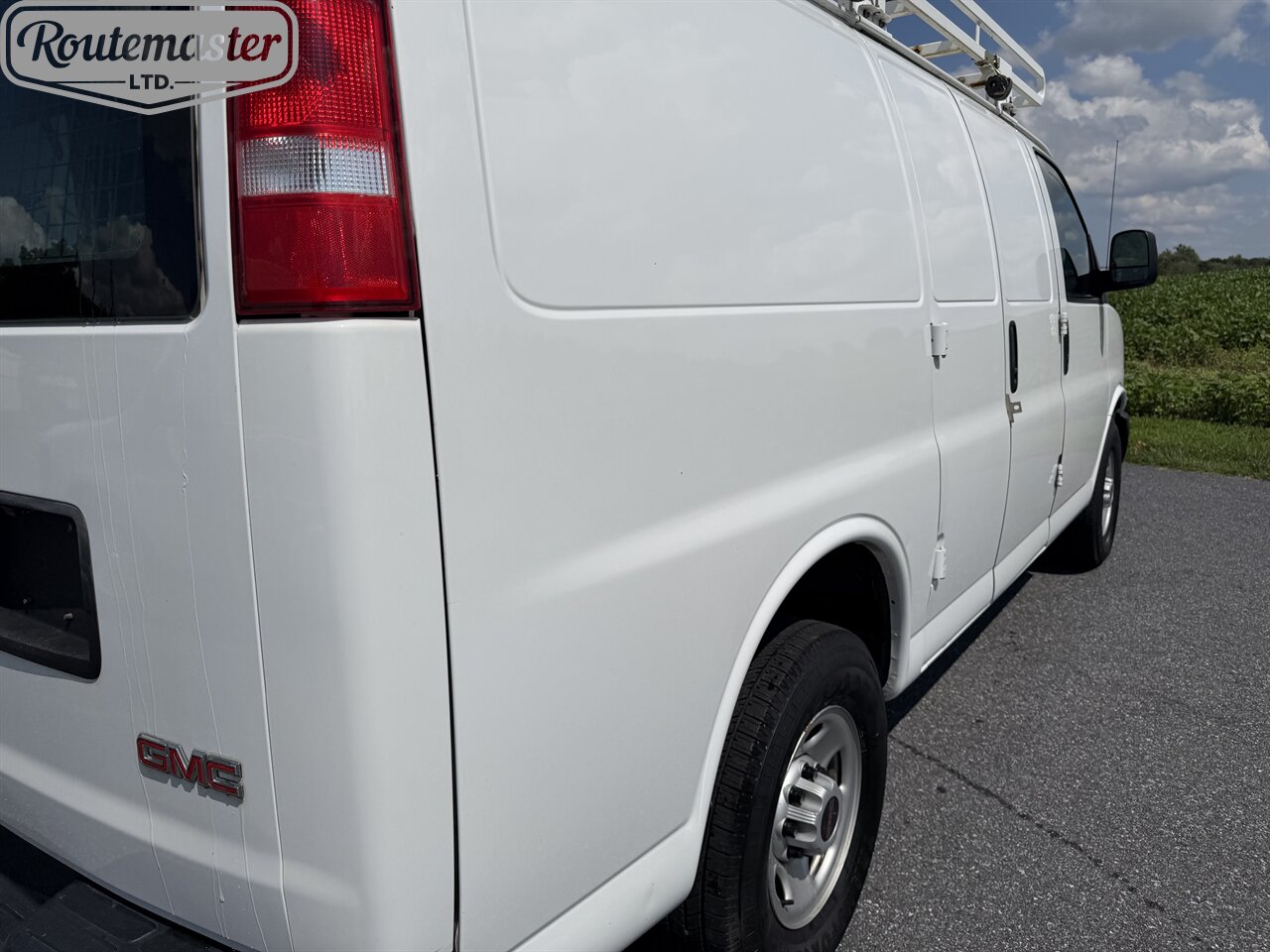 2019 GMC Savana 3500 Cargo - Photo 29 - Mount Joy, PA 17552