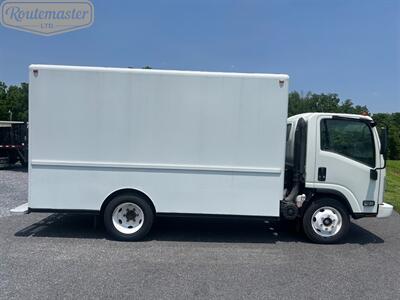 2018 Isuzu NPR 14' Box   - Photo 13 - Mount Joy, PA 17552