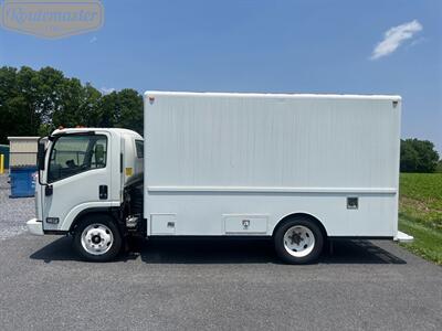 2018 Isuzu NPR 14' Box   - Photo 5 - Mount Joy, PA 17552