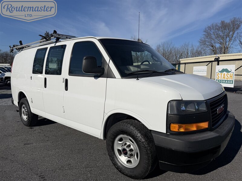 2021 GMC Savana 3500 Cargo  