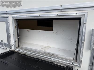 2018 Chevrolet Express 3500 12' Utility   - Photo 17 - Mount Joy, PA 17552