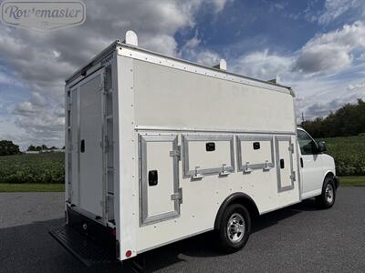 2018 Chevrolet Express 3500 12' Utility   - Photo 38 - Mount Joy, PA 17552