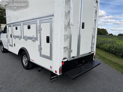 2018 Chevrolet Express 3500 12' Utility   - Photo 10 - Mount Joy, PA 17552