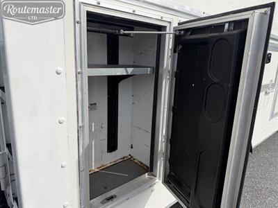 2018 Chevrolet Express 3500 12' Utility   - Photo 41 - Mount Joy, PA 17552
