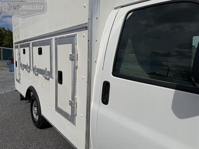 2018 Chevrolet Express 3500 12' Utility   - Photo 34 - Mount Joy, PA 17552