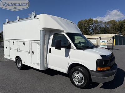 2015 Chevrolet Express 3500 12' Utility   - Photo 25 - Mount Joy, PA 17552