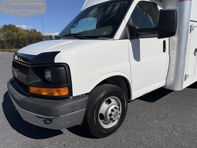 2015 Chevrolet Express 3500 12' Utility   - Photo 4 - Mount Joy, PA 17552