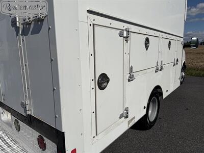 2015 Chevrolet Express 3500 12' Utility   - Photo 33 - Mount Joy, PA 17552