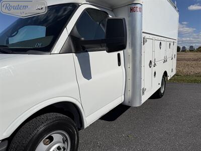 2015 Chevrolet Express 3500 12' Utility   - Photo 2 - Mount Joy, PA 17552