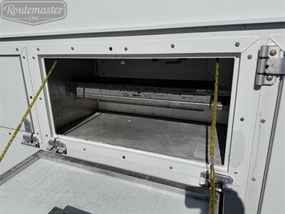 2015 Chevrolet Express 3500 12' Utility   - Photo 10 - Mount Joy, PA 17552
