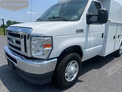 2022 Ford E-Series Van E-350 10' KUV   - Photo 26 - Mount Joy, PA 17552