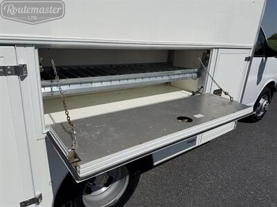 2017 Chevrolet Express 3500 12' Utility - Photo 23 - Mount Joy, PA 17552