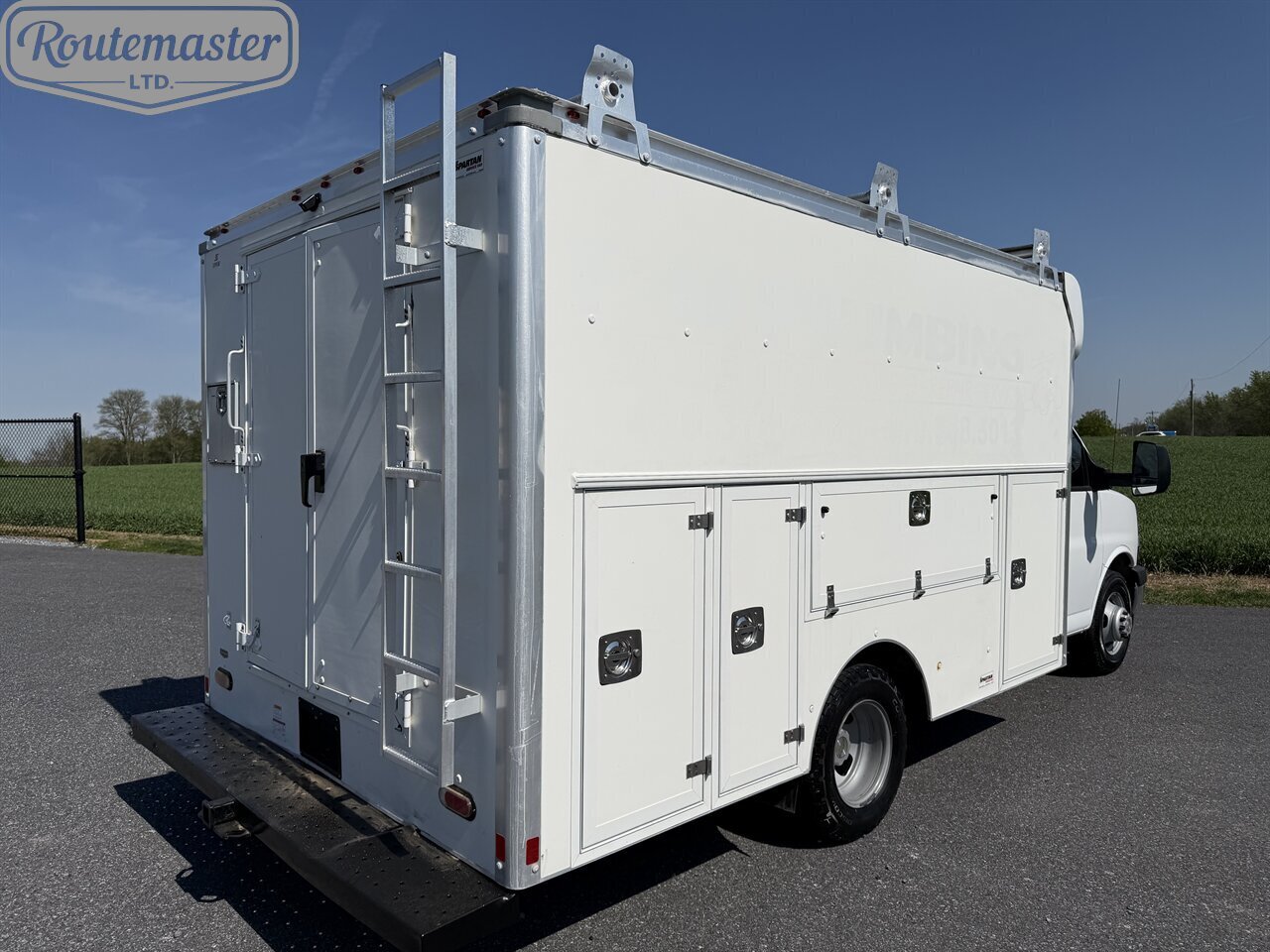 2017 Chevrolet Express 3500 12' Utility - Photo 17 - Mount Joy, PA 17552