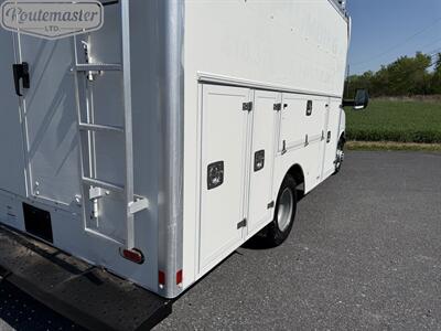 2017 Chevrolet Express 3500 12' Utility - Photo 20 - Mount Joy, PA 17552