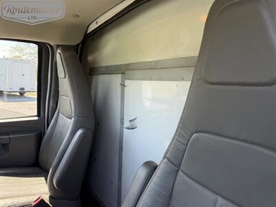 2017 Chevrolet Express 3500 12' Utility - Photo 31 - Mount Joy, PA 17552