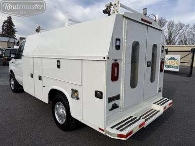 2018 Ford E-Series Van E-350 10' KUV   - Photo 2 - Mount Joy, PA 17552