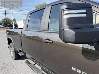 2020 Chevrolet Silverado 3500HD LT   - Photo 7 - Mount Joy, PA 17552