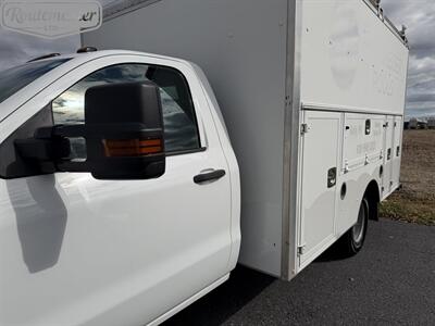 2016 Chevrolet Silverado 3500 12' Utility - Photo 32 - Mount Joy, PA 17552