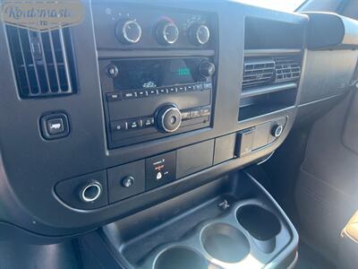 2017 GMC Savana 3500 Cargo   - Photo 26 - Mount Joy, PA 17552