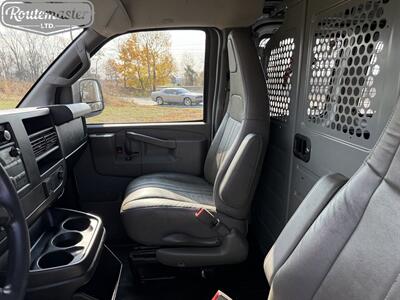 2017 GMC Savana 3500 Cargo   - Photo 16 - Mount Joy, PA 17552