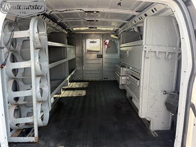 2017 GMC Savana 3500 Cargo   - Photo 13 - Mount Joy, PA 17552