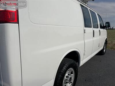 2017 GMC Savana 3500 Cargo   - Photo 12 - Mount Joy, PA 17552