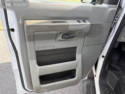 2013 Ford E-Series Van E-250 Cargo   - Photo 12 - Mount Joy, PA 17552